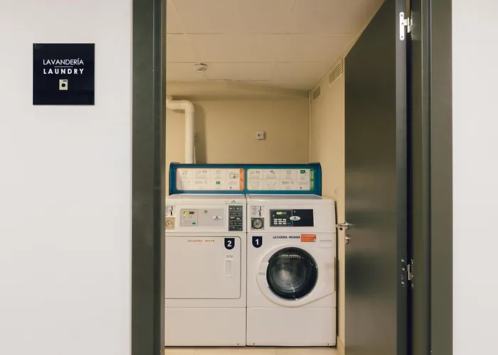 Palau Suites & Apartments